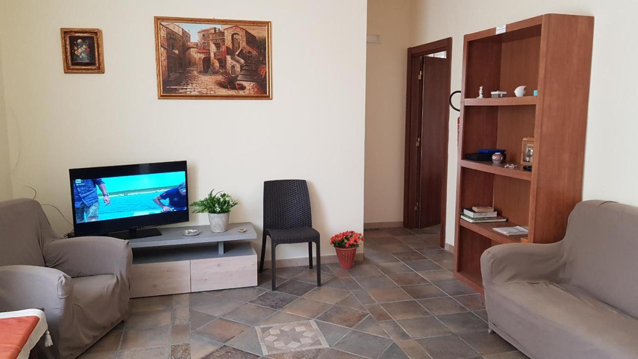 Casa Vacanze Villa Tropia Camastra Luaran gambar