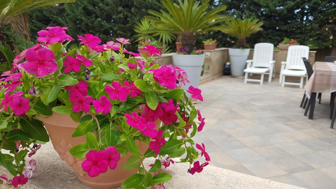 Casa Vacanze Villa Tropia Camastra Luaran gambar