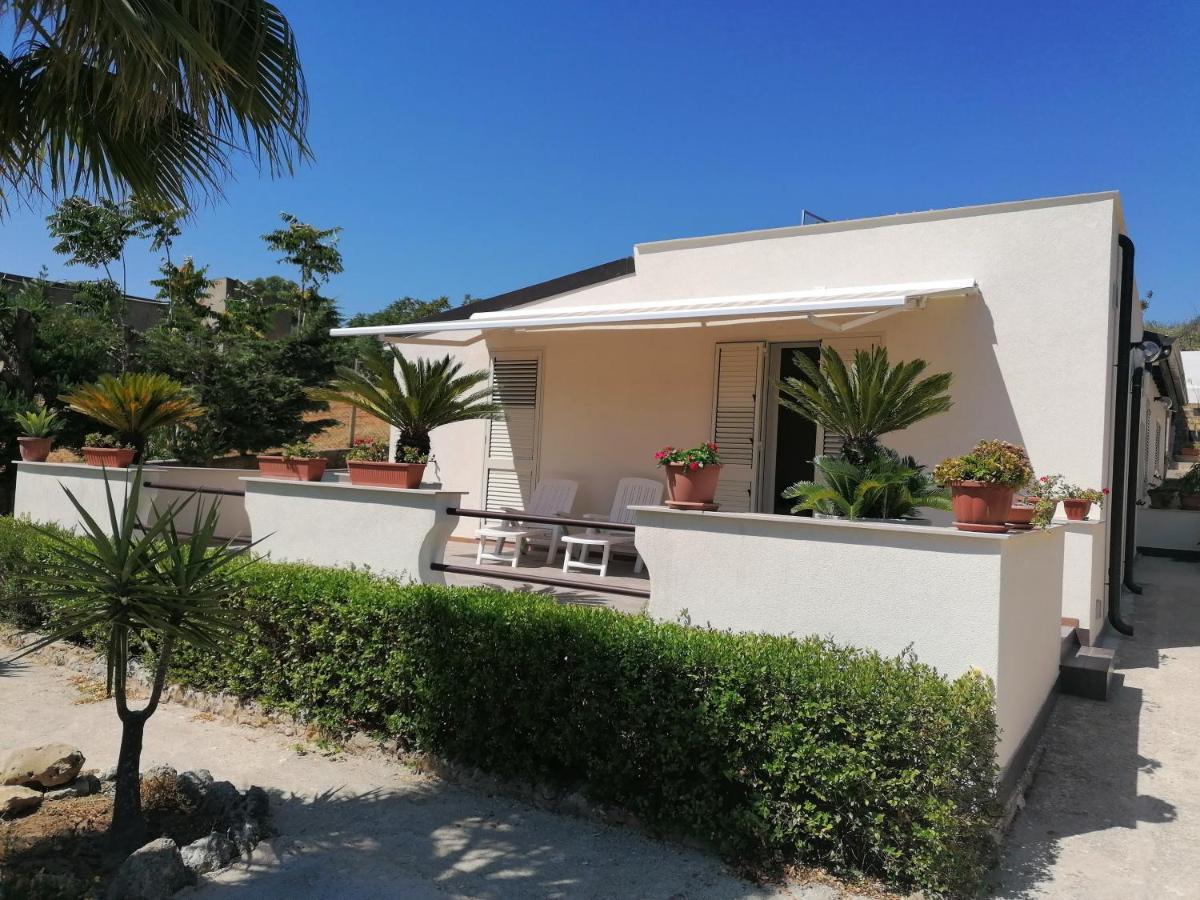 Casa Vacanze Villa Tropia Camastra Luaran gambar