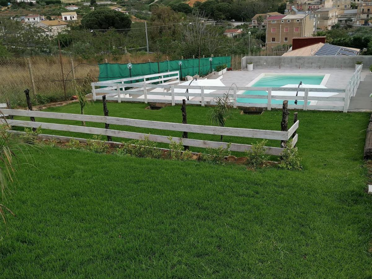 Casa Vacanze Villa Tropia Camastra Luaran gambar