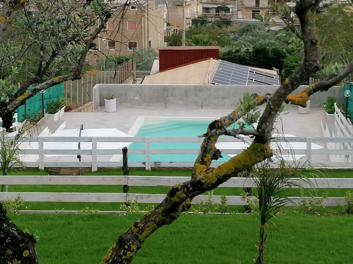 Casa Vacanze Villa Tropia Camastra Luaran gambar