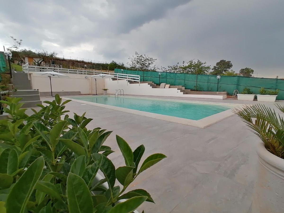 Casa Vacanze Villa Tropia Camastra Luaran gambar