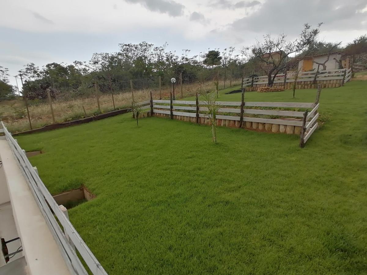 Casa Vacanze Villa Tropia Camastra Luaran gambar