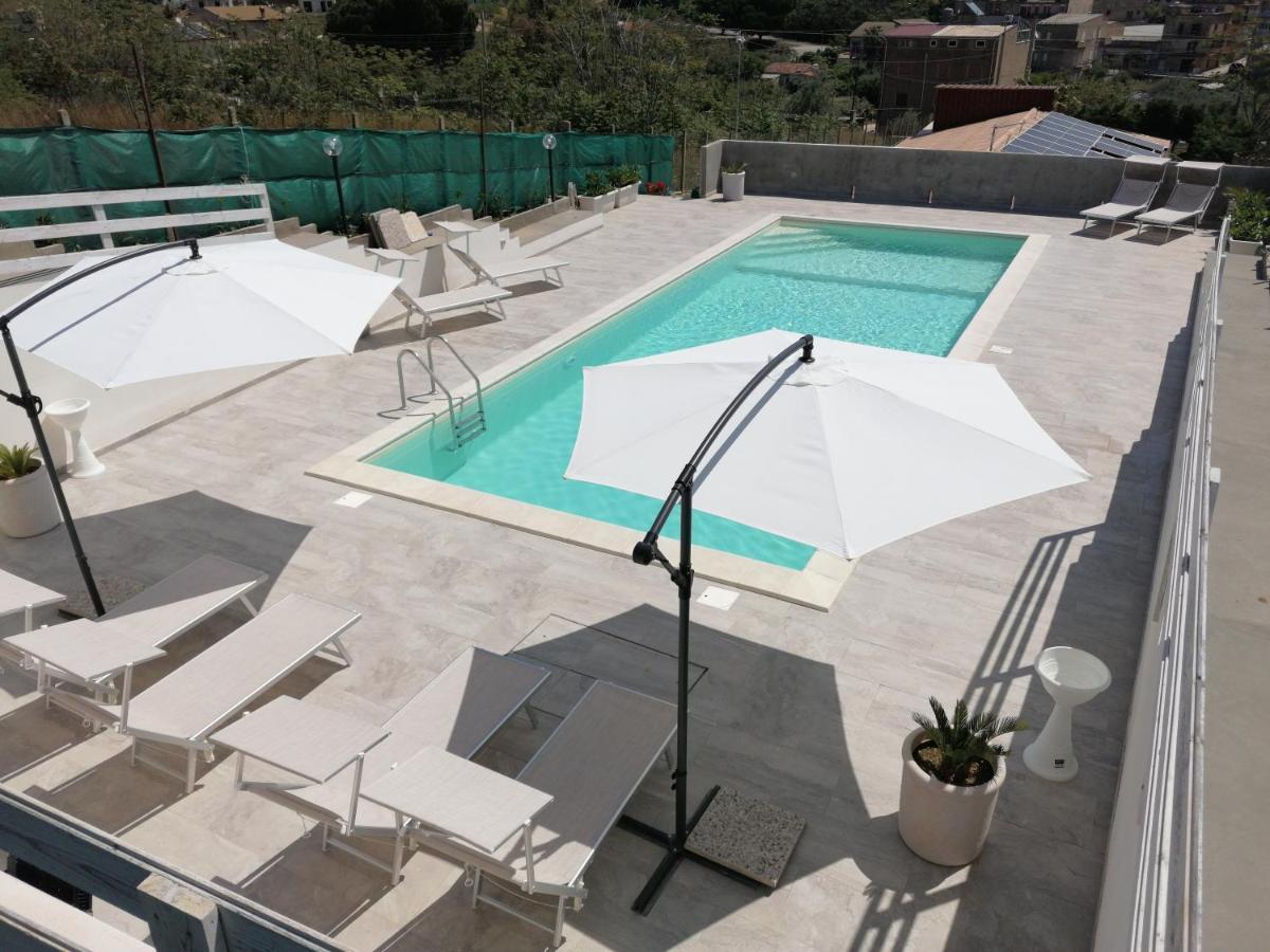 Casa Vacanze Villa Tropia Camastra Luaran gambar