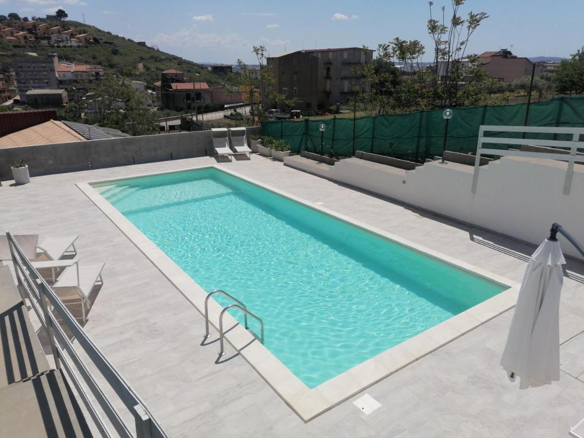 Casa Vacanze Villa Tropia Camastra Luaran gambar