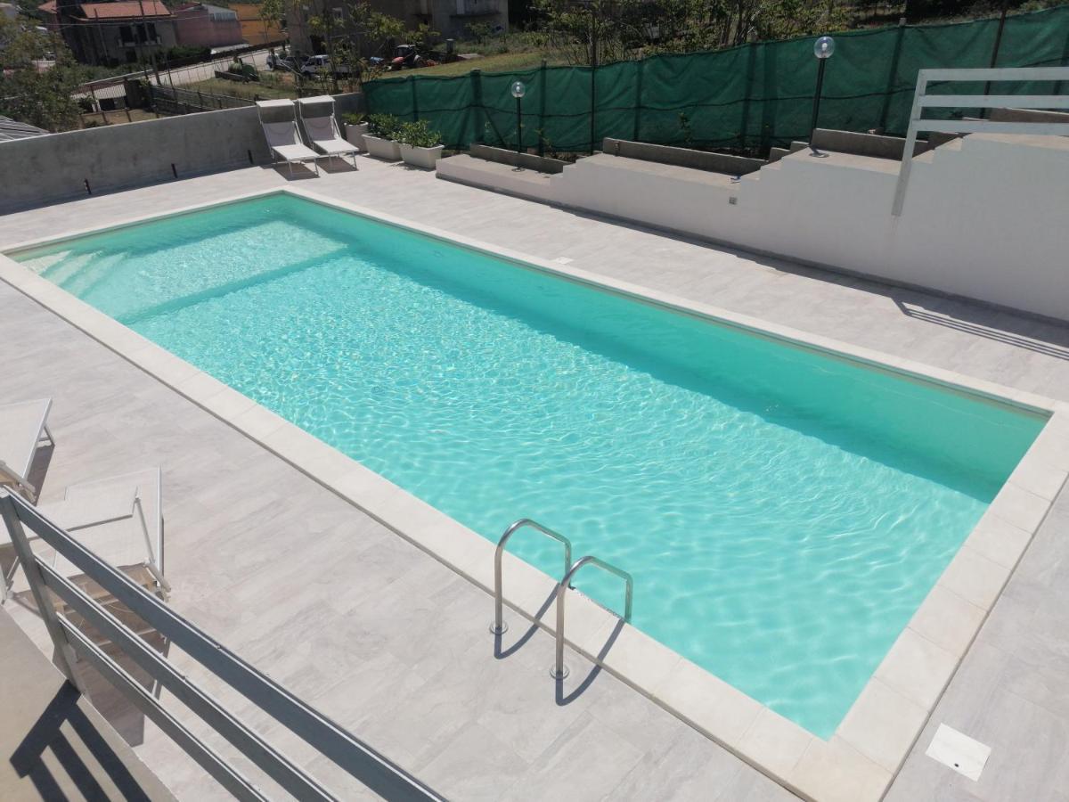 Casa Vacanze Villa Tropia Camastra Luaran gambar