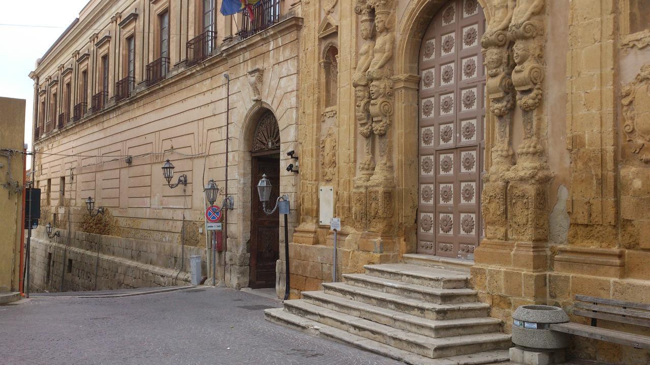 Casa Vacanze Villa Tropia Camastra Luaran gambar